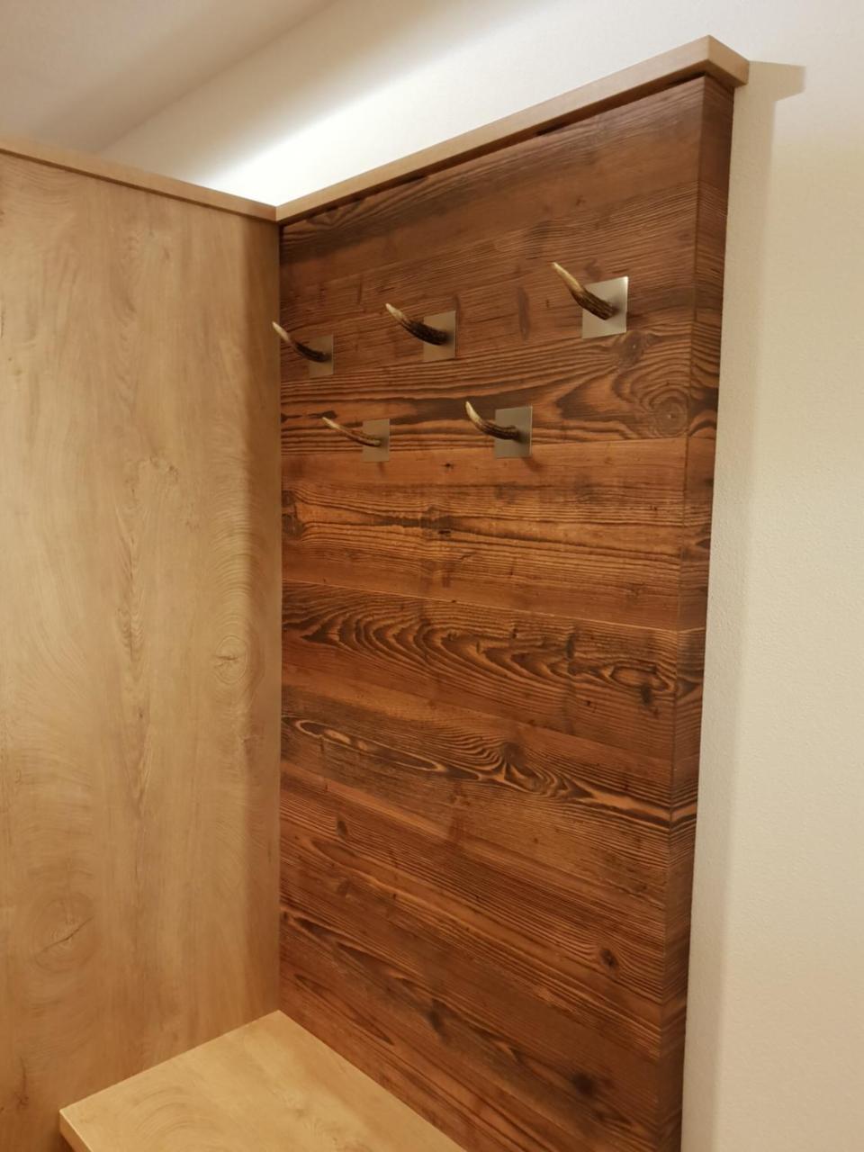 فندق Lustiger Hirsch Akams المظهر الخارجي الصورة